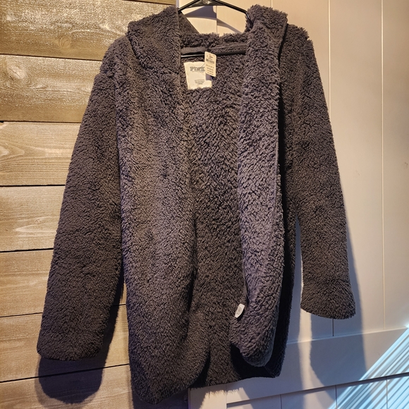 Victoria's Secret Jackets & Blazers - Victoria's Secret Pink Fleece Jacket